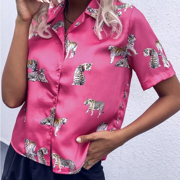 SHEIN Women’s Pink Tiger Print Button Down Shirt - Picture 1 of 7